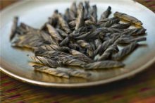 苦丁茶有哪些功效作用呢？怎么喝苦丁茶最好？血糖高、想减肥的人看这里哦！