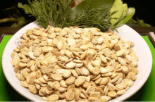 冬瓜籽原来可以这样吃?美味的冬瓜籽不可错过！