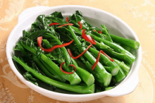 粗芥兰杆怎么做好吃?这样做营养又美味!充分满足你的味蕾!