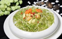 豌豆苗居然还可以这样炒?掌握这些方法品尝不一样的美味!